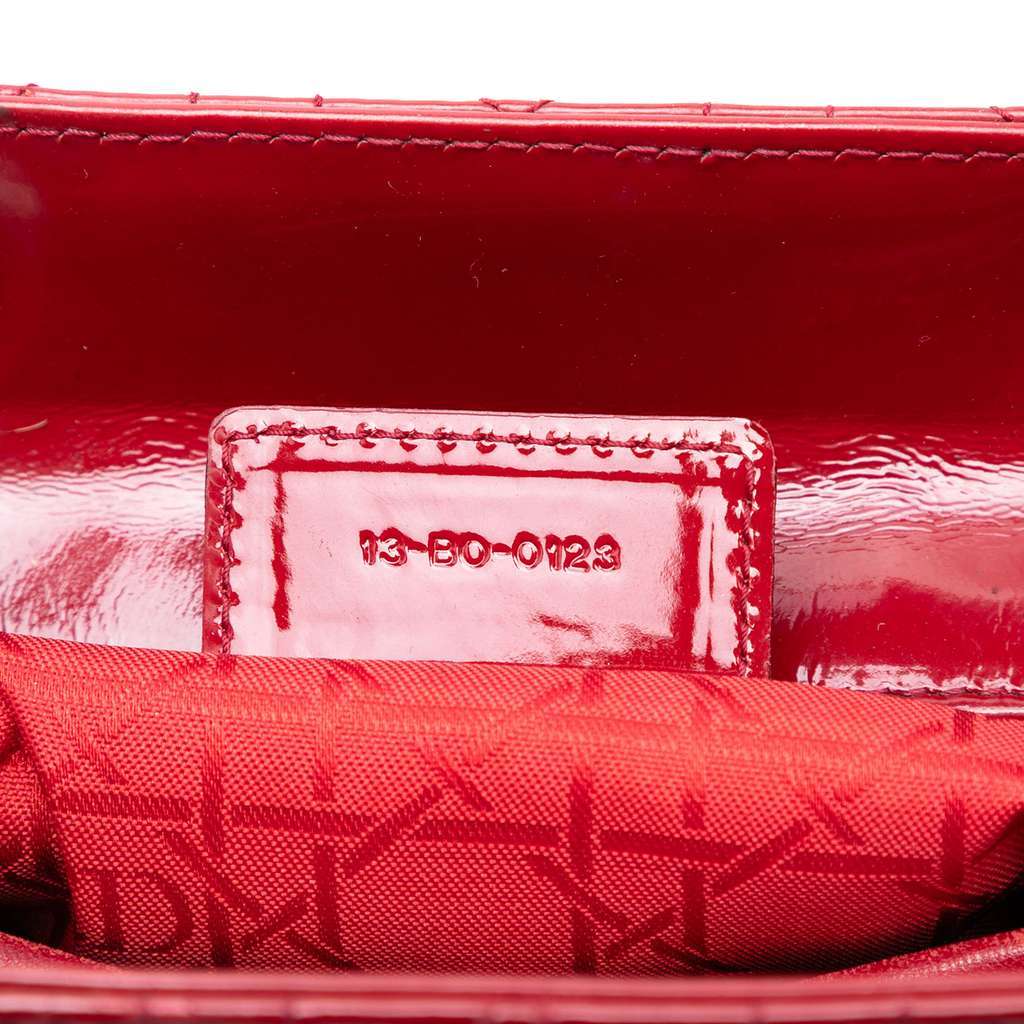 Dior Medium Patent Cannage Lady Dior Red Leather Good - Box View