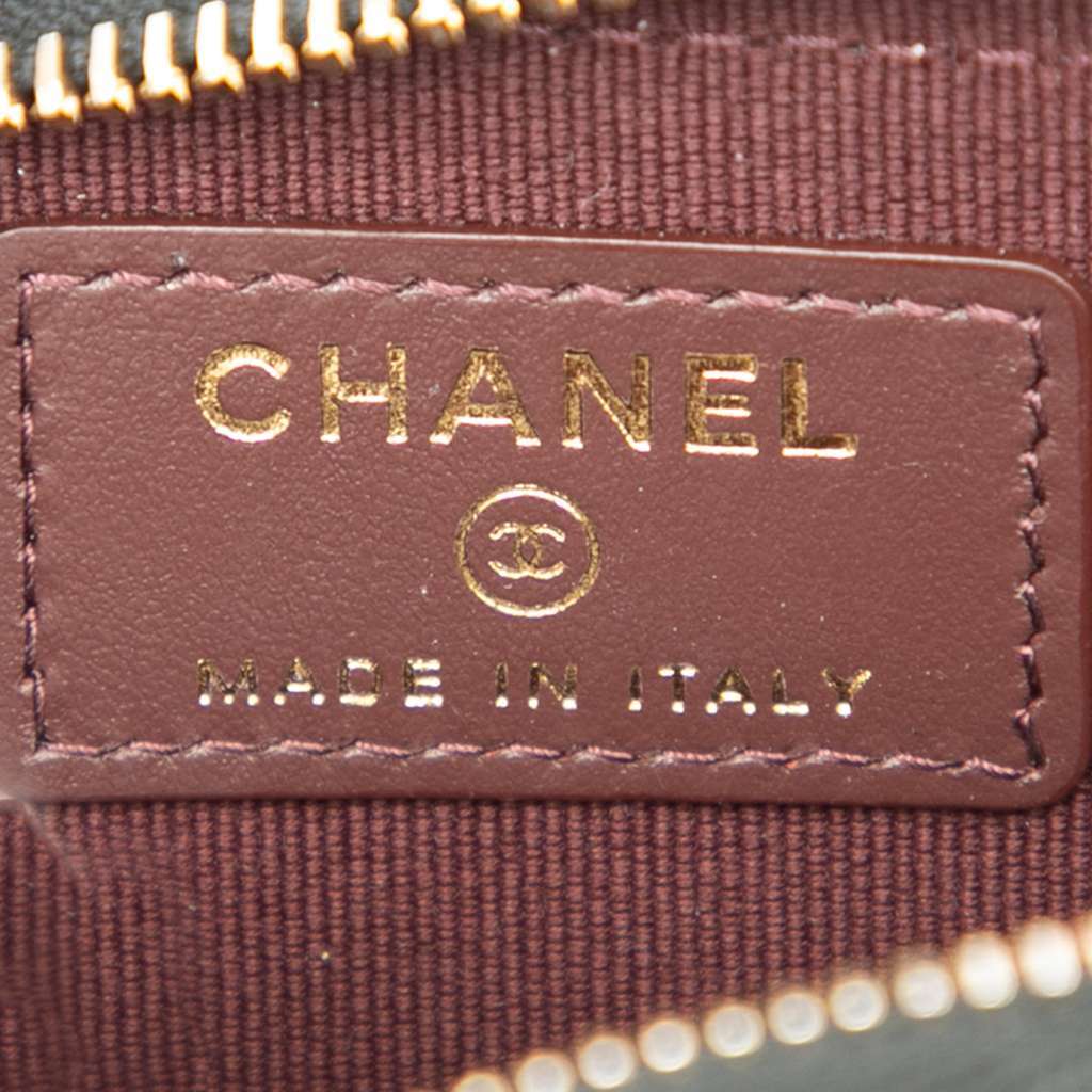 Chanel CC Quilted Caviar Zip Coin Purse Black Leather Very good condition - Box View