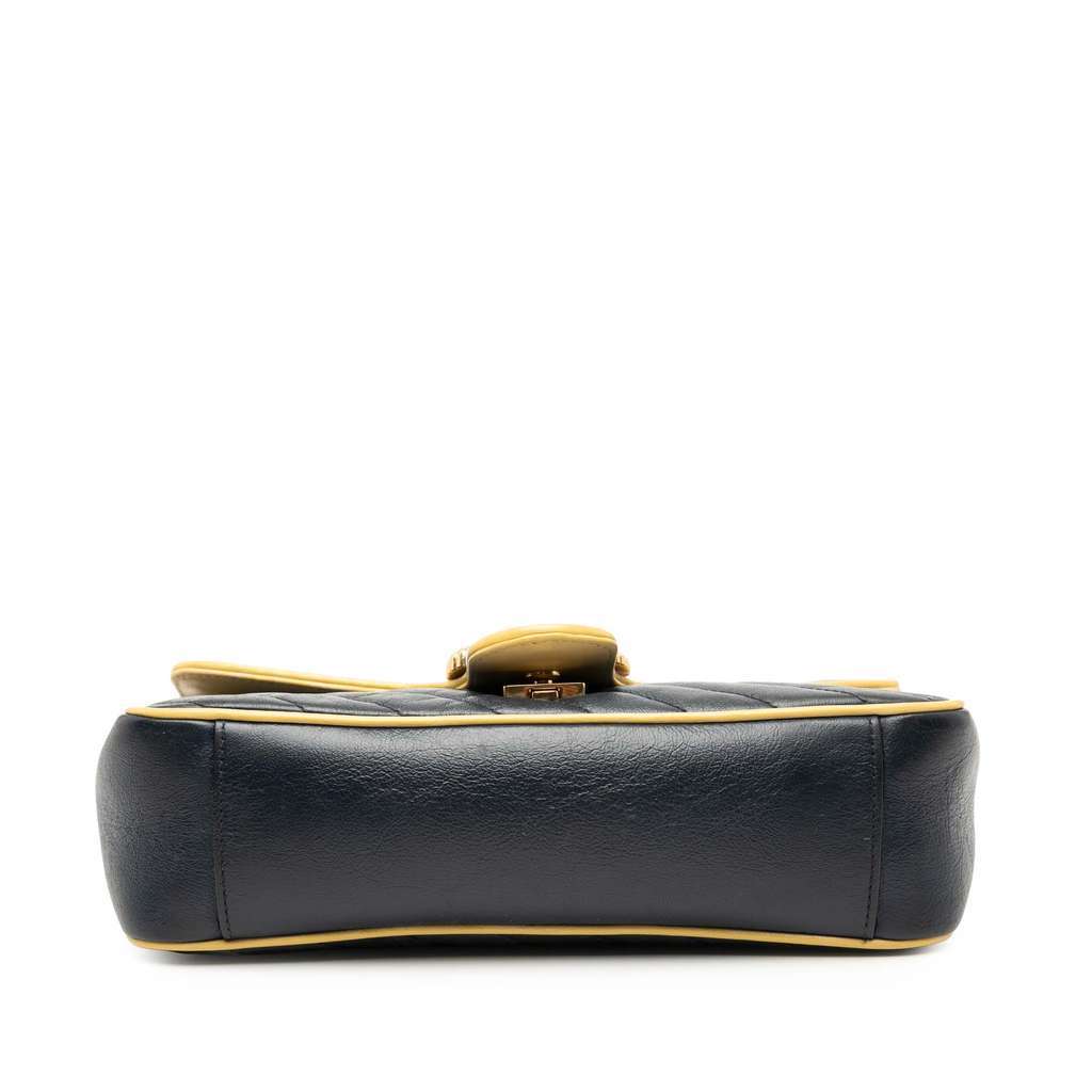 Gucci Medium GG Marmont Bicolor Matelasse Diagonal Leather Torchon Shoulder Bag Blue Leather Good condition - Inside View