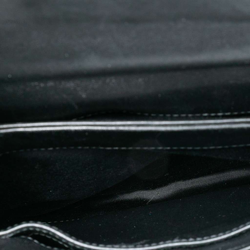 Miu Miu Studded Matelasse Leather Crossbody Black Leather Good condition - Model View