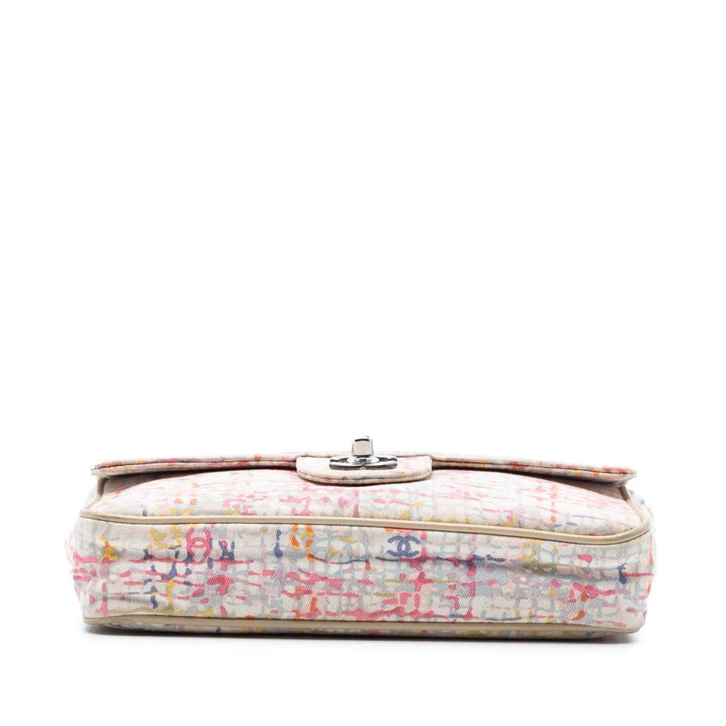 Chanel Small Printed Canvas Watercolor Clover Flap Pink Canvas Very good - Inside View