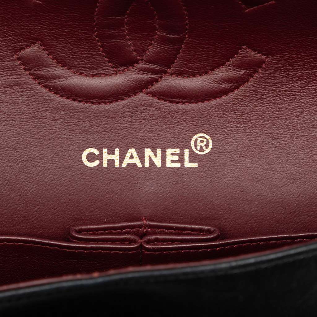 Chanel Medium Classic Lambskin Double Flap Black Leather Good condition - Box View
