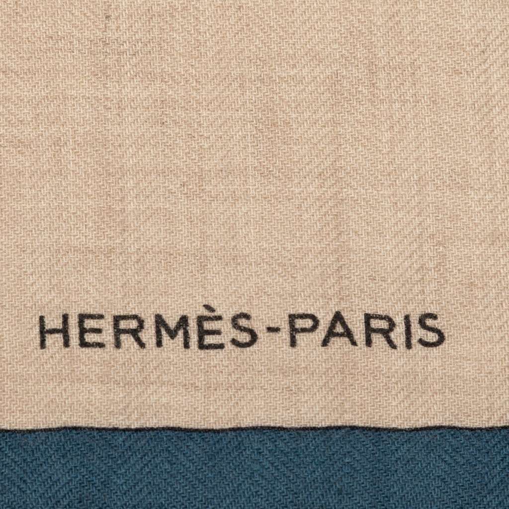 Hermès Pour Sortir Cashmere Silk Scarf Brown Wool Good condition - Inside View
