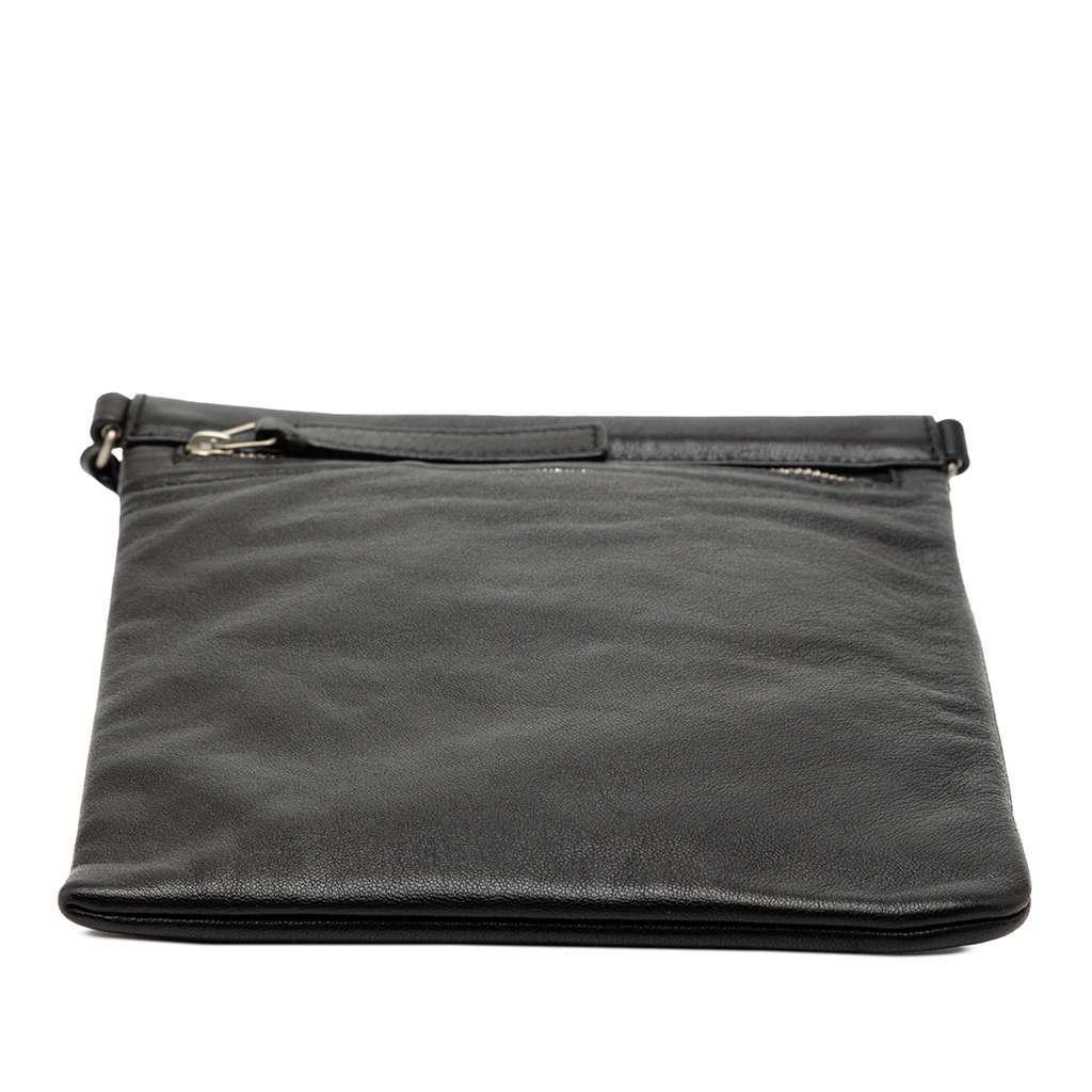 Saint Laurent Antiqued Lambskin Sid Flat Crossbody Black Leather Good condition - Inside View