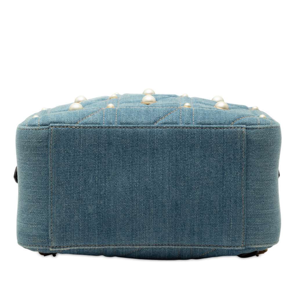 Gucci Small GG Marmont Pearl Studded Matelasse Denim Backpack Blue Denim Very good condition - Inside View