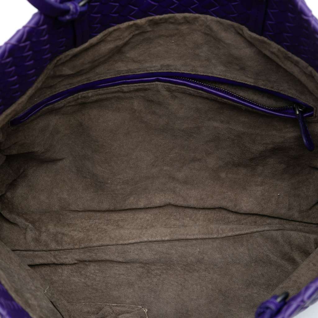 Bottega Veneta Nappa Intrecciato Convertible Tote Purple Leather Very good condition - Model View