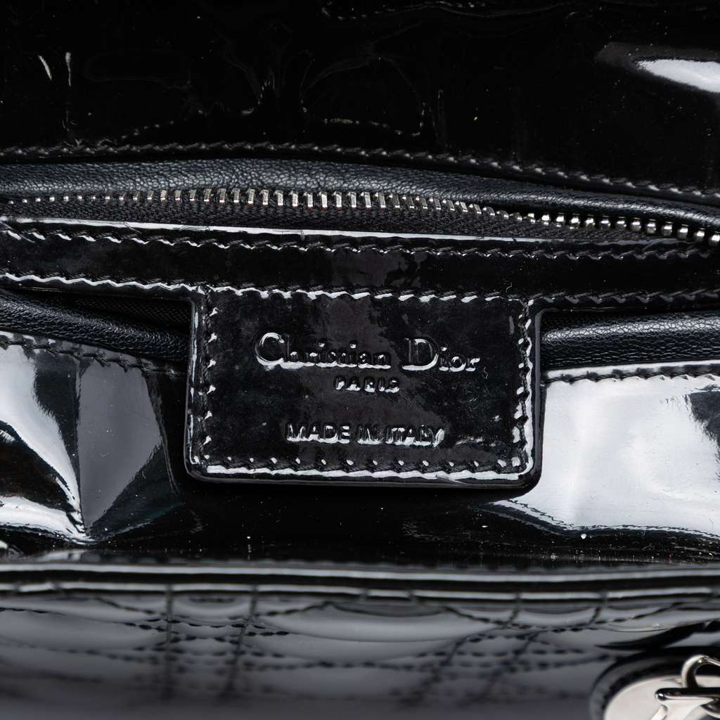 Dior Medium Patent Cannage Lady Dior Black Leather Good - Box View