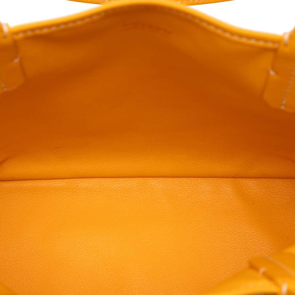 Goyard Mini Goyardine Reversible Anjou Yellow Canvas Very good condition - Model View