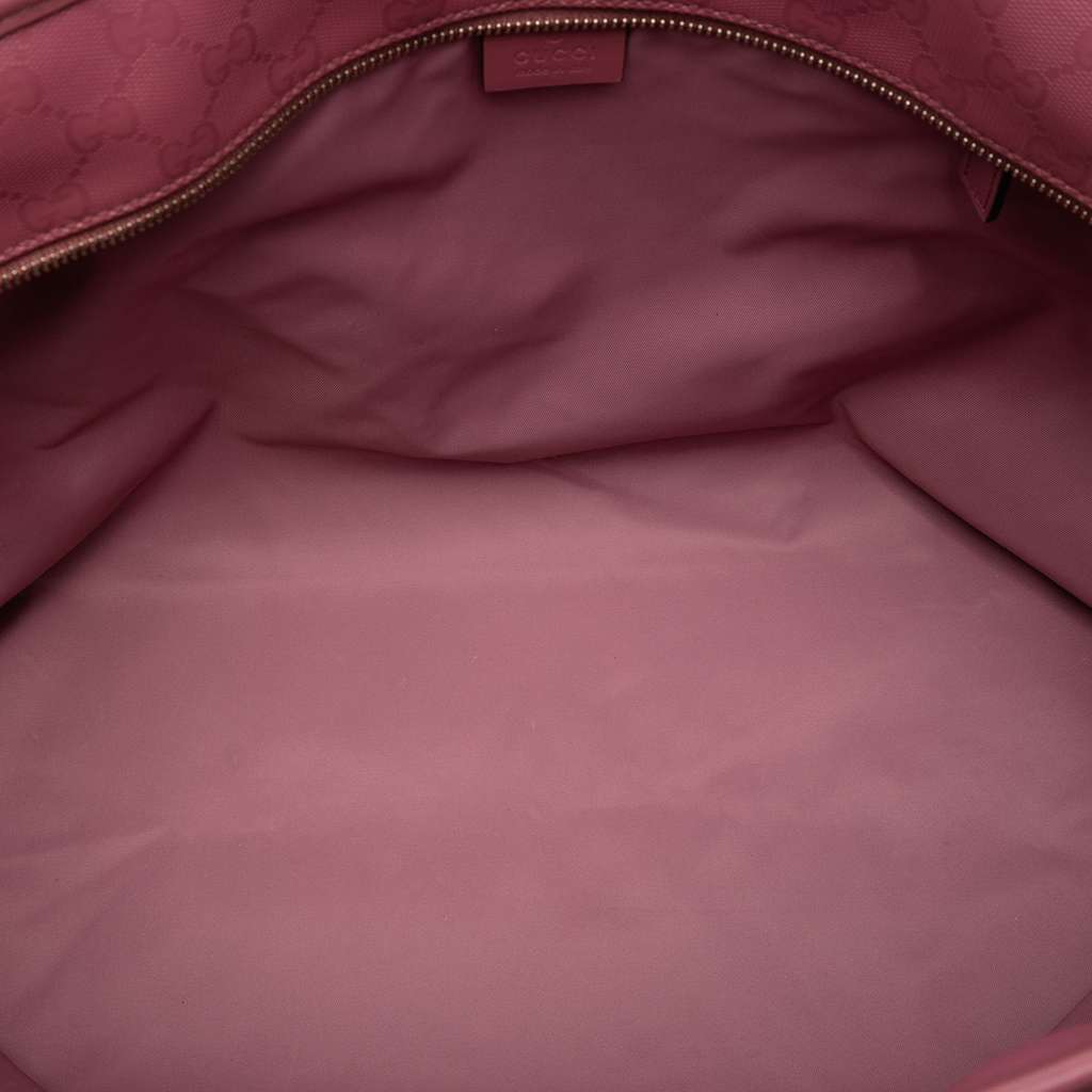 Gucci Large GG Imprime Tote Pink Canvas Good - Model View