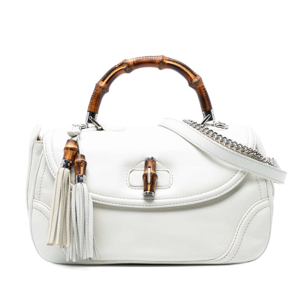 Gucci Large Pebbled Calfskin New Bamboo Top Handle Bag White Leather Good - Front View