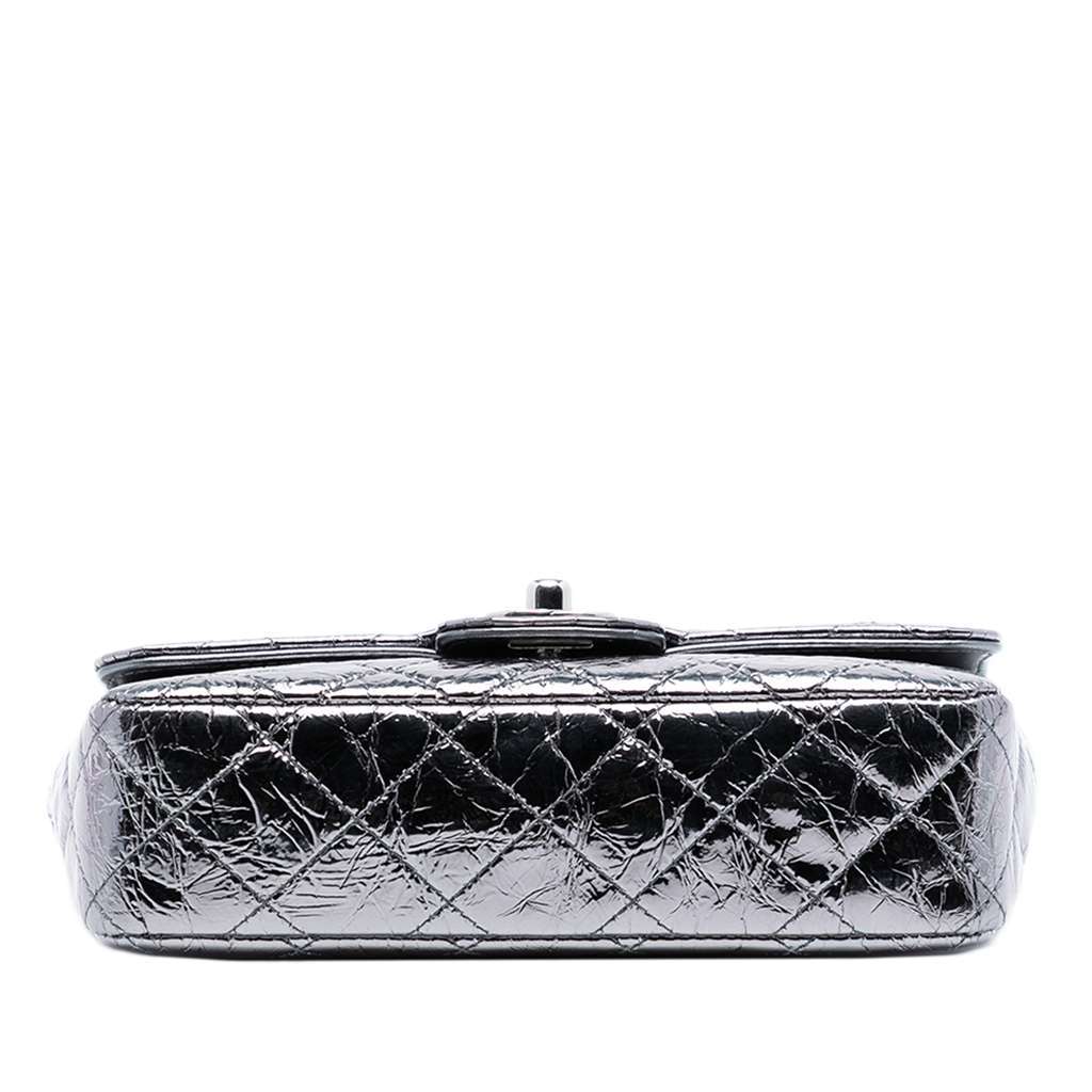 Chanel Mini Quilted Metallic Calfskin Ring Top Handle Flap Silver Leather Very good condition - Inside View