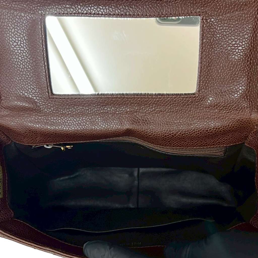 Chanel CC Quilted Caviar Turnlock Crossbody Brown Leather Good - Inside View