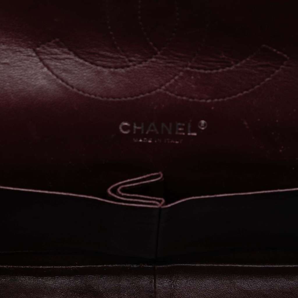 Chanel Jumbo Classic Caviar Double Flap Black Leather Very good condition - Model View