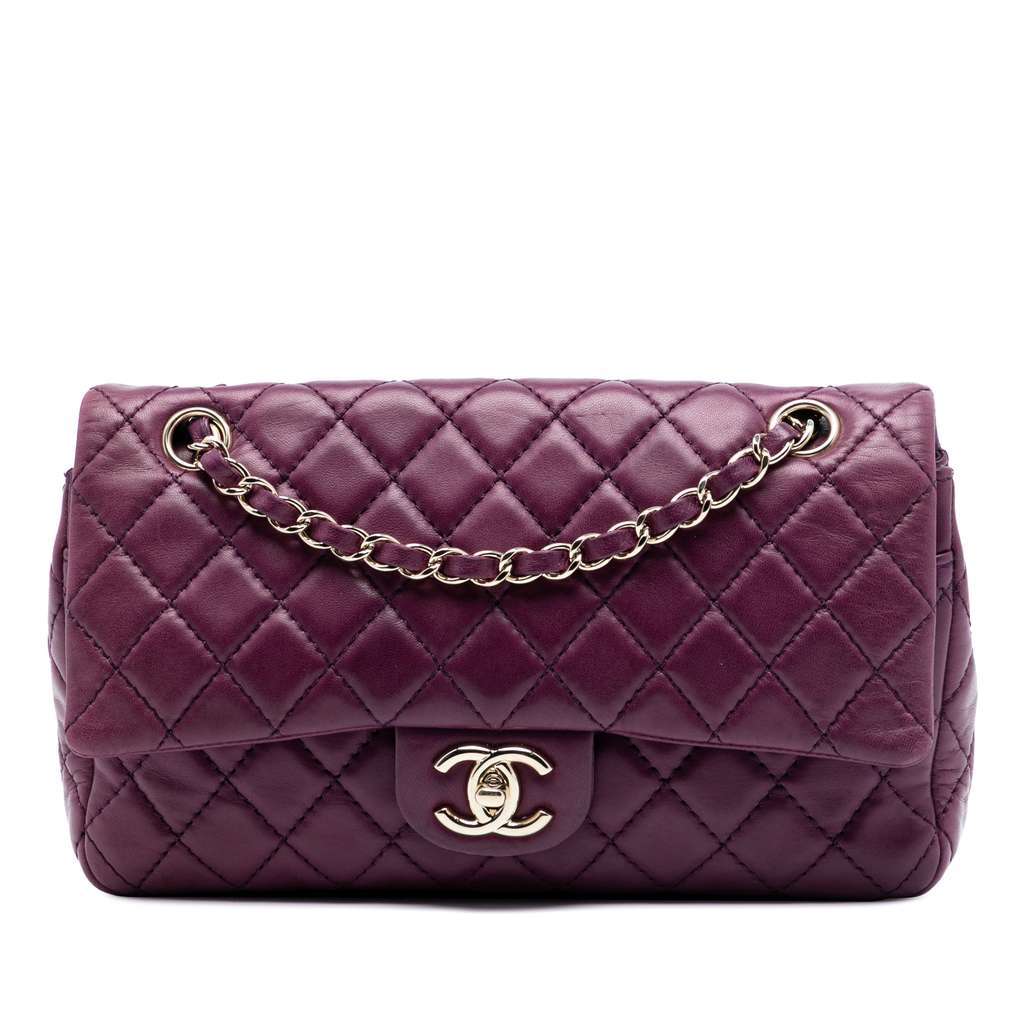 Chanel Medium Classic Lambskin Double Flap Purple Leather Very good condition - Front View