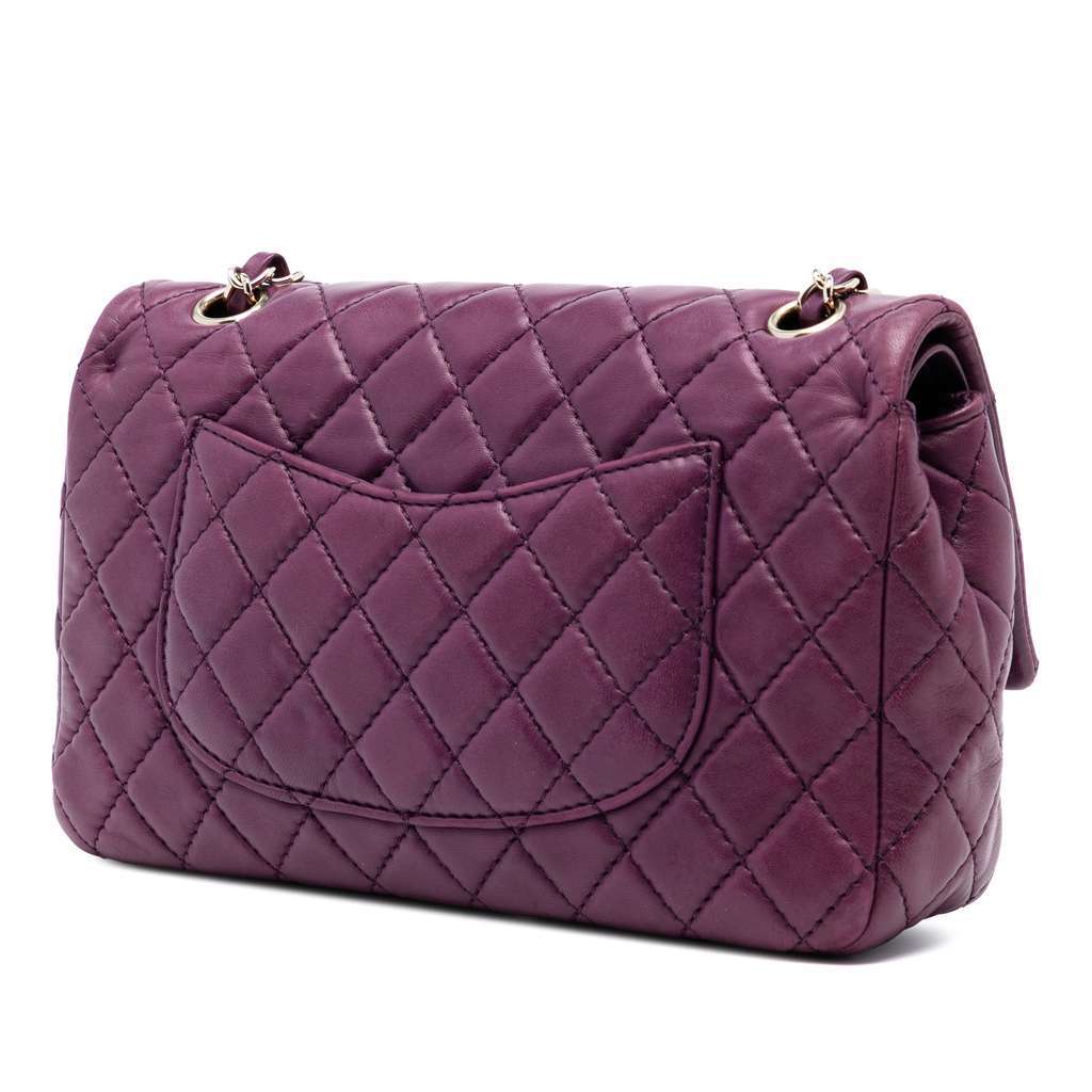 Chanel Medium Classic Lambskin Double Flap Purple Leather Very good condition - Back View