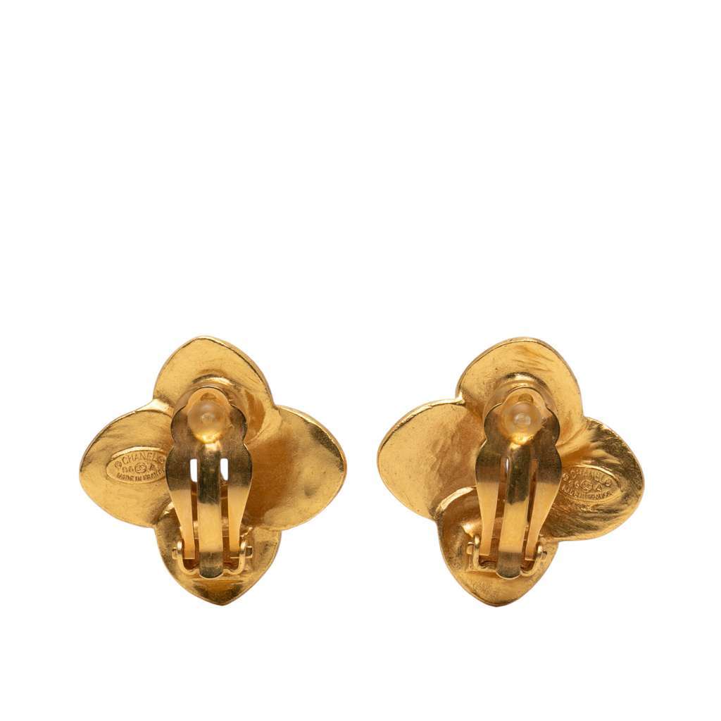 Chanel CC Gold Plated Clover Clip On Earrings Gold Metal Very good - Back View