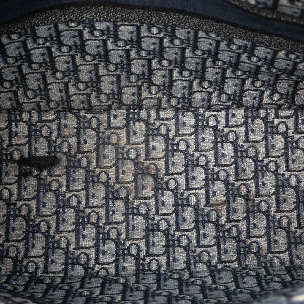 Dior Large Oblique Embroidered Canvas Book Tote Blue Canvas Very good condition - Model View