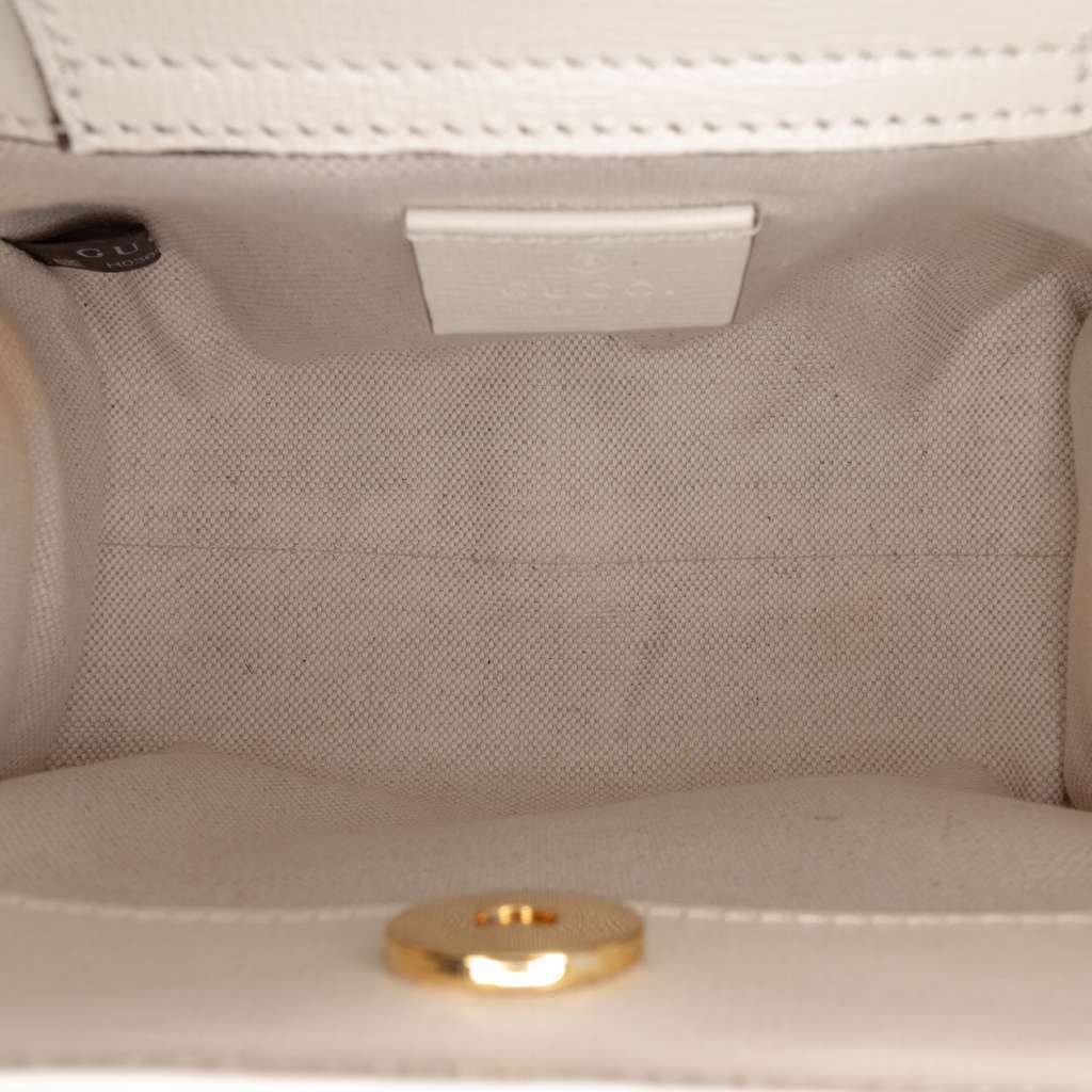 Gucci Mini Leather Bamboo GG Diana Satchel Green Leather Very good - Model View