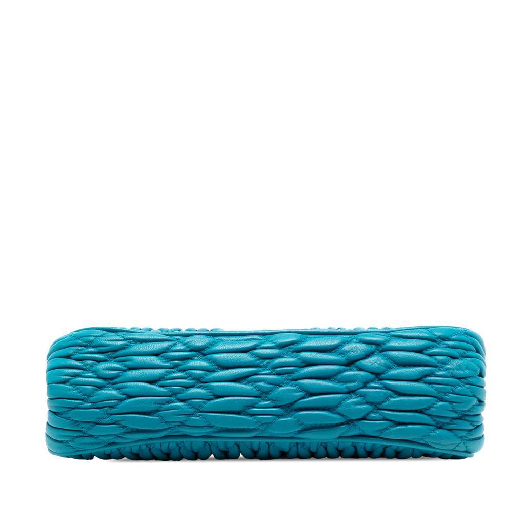 Miu Miu Matelasse Nappa Kiss Lock Frame Clutch Blue Leather Very good condition - Inside View