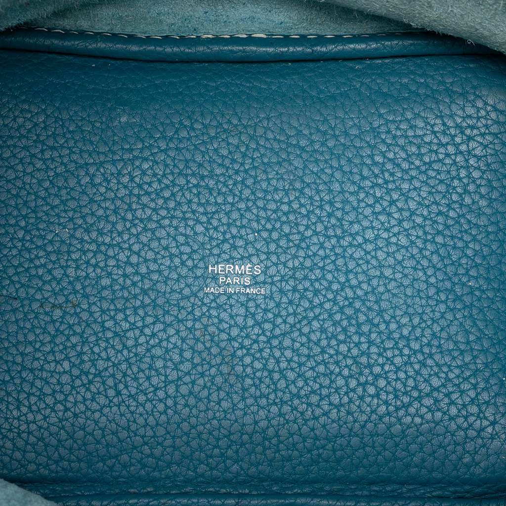 Hermès Clemence Picotin Lock 18 Blue Leather Good - Model View