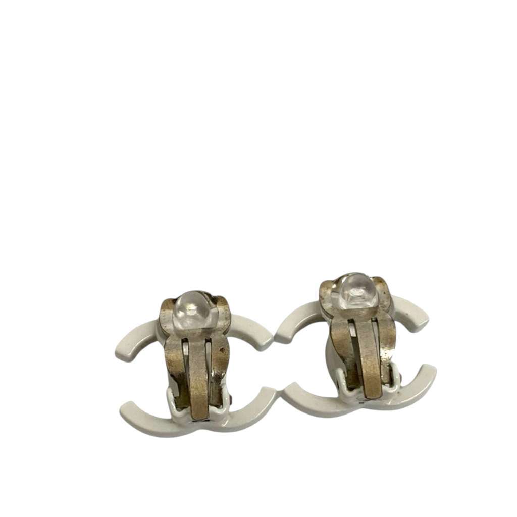 Chanel CC Silver Plated Lacquered Clip On Earrings Silver Metal Very good condition - Inside View