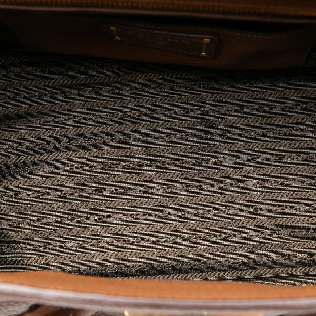 Prada Vitello Daino Sound Lock Satchel Brown Leather Very good condition - Model View