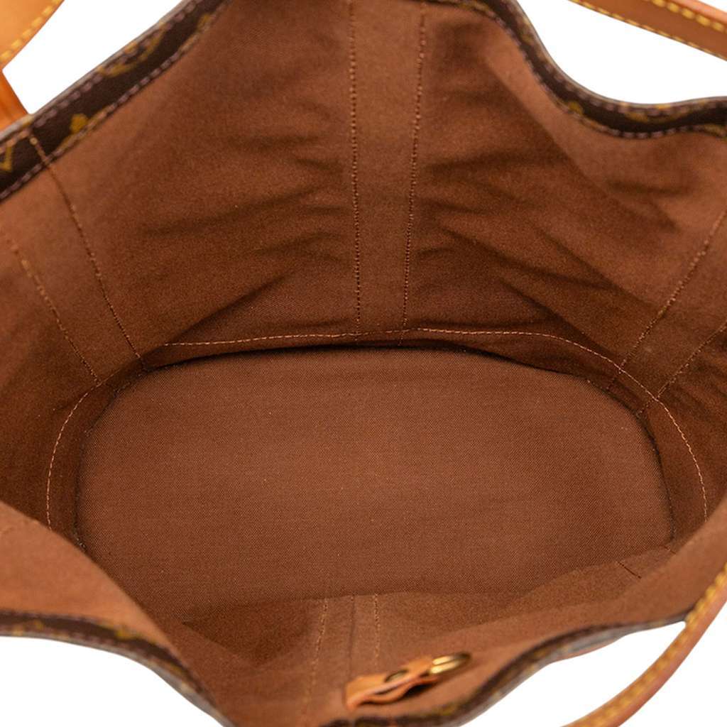 Louis Vuitton Monogram Randonnee PM Brown Good - Model View