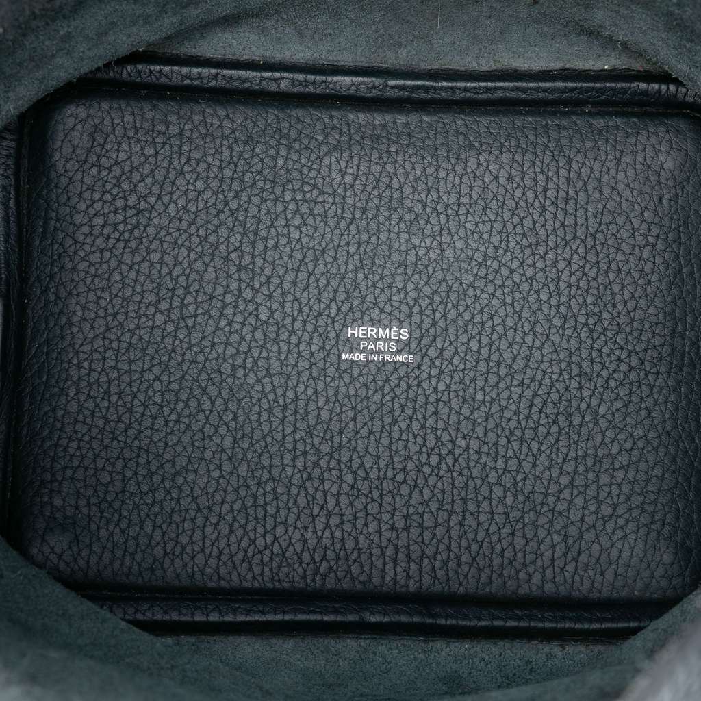 Hermès Clemence Picotin Lock 18 Blue Leather Good condition - Model View