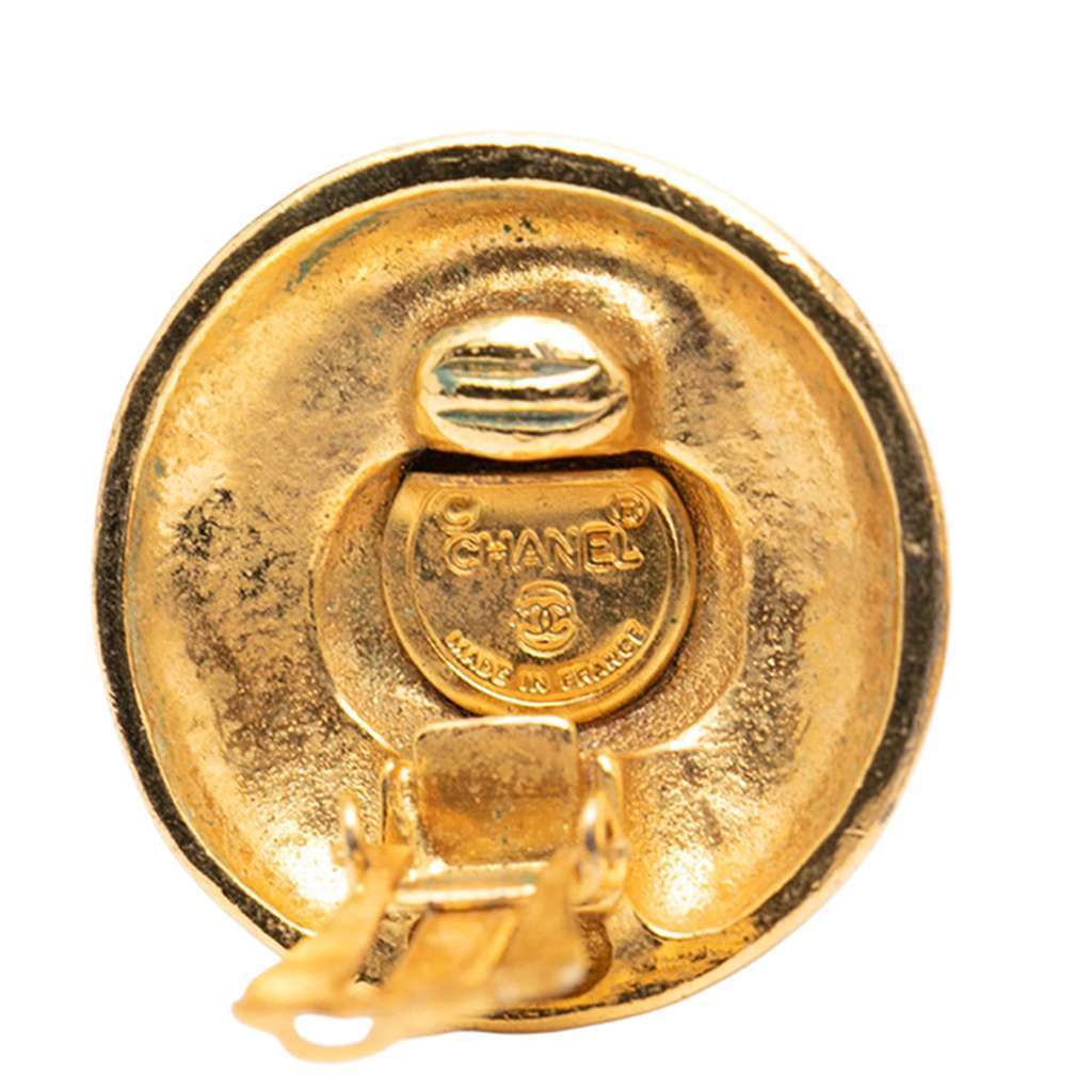 Chanel CC Gold Plated Round Clip On Earrings Gold Metal Very good - Inside View