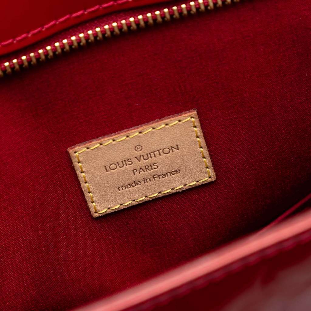Louis Vuitton Monogram Vernis Brentwood Red Leather Good - Box View