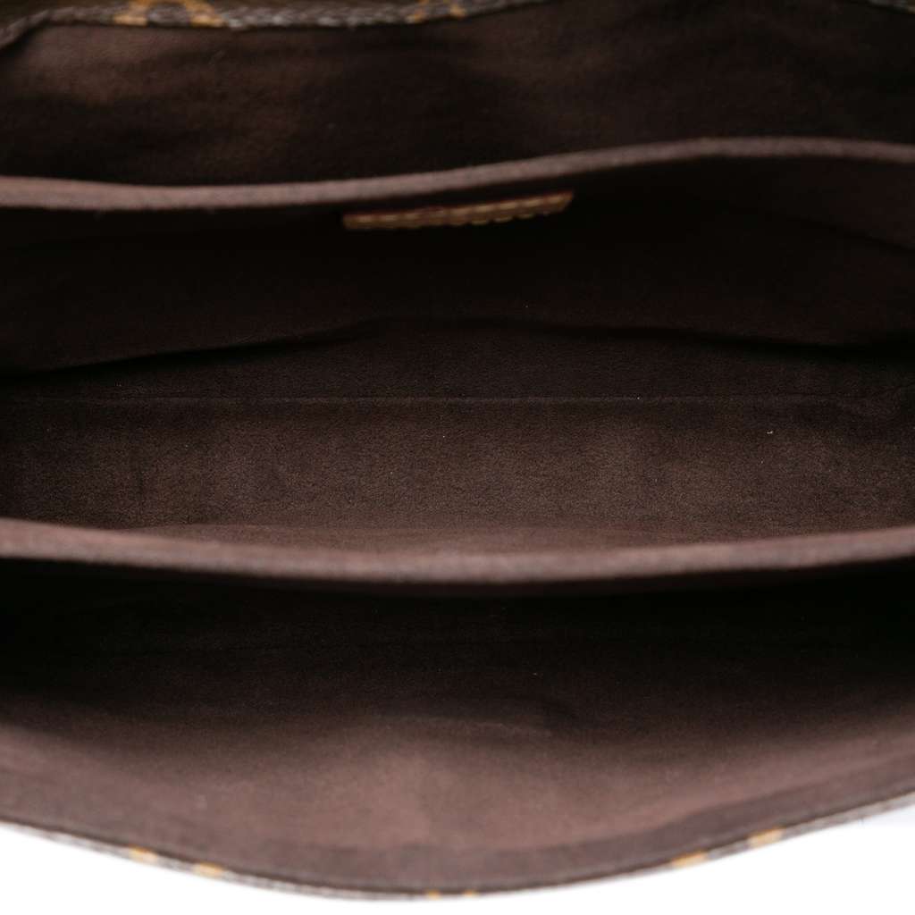 Louis Vuitton Monogram Pochette Metis Brown Good - Model View