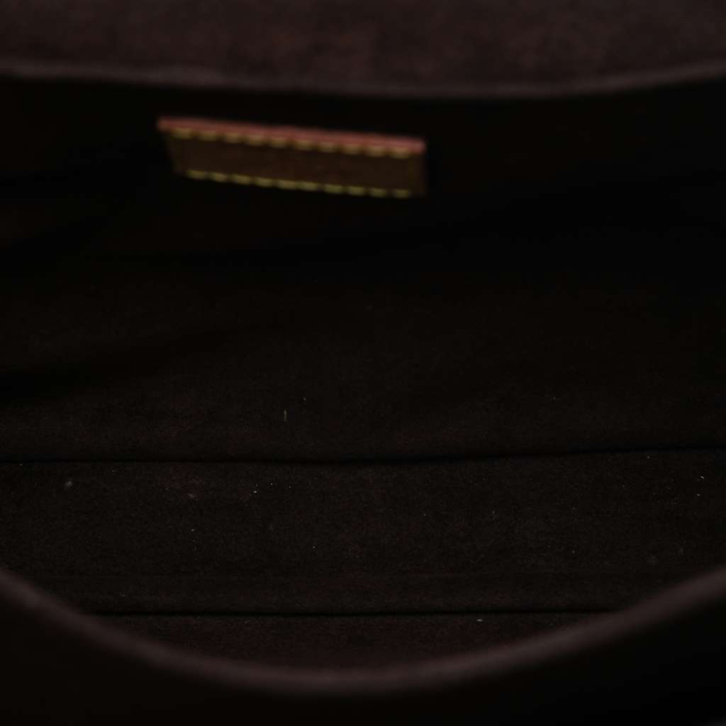 Louis Vuitton Monogram Pochette Metis Brown Good - Model View