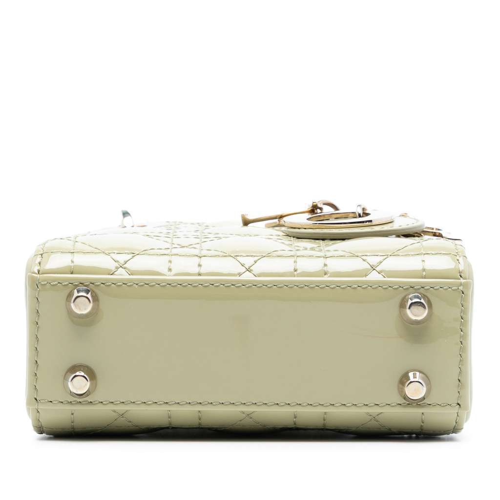 Dior Micro Patent Cannage Lady Dior Green Leather Very good condition - Inside View