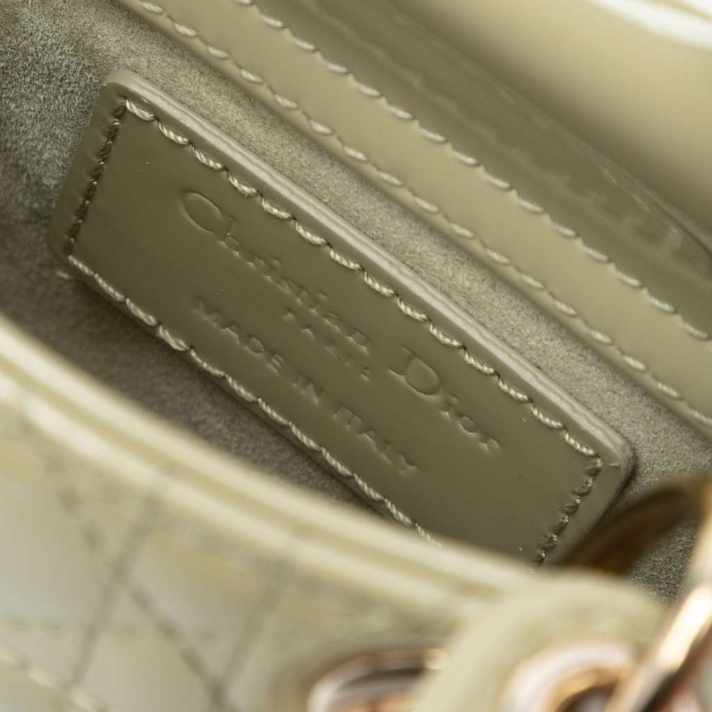 Dior Micro Patent Cannage Lady Dior Green Leather Very good condition - Box View