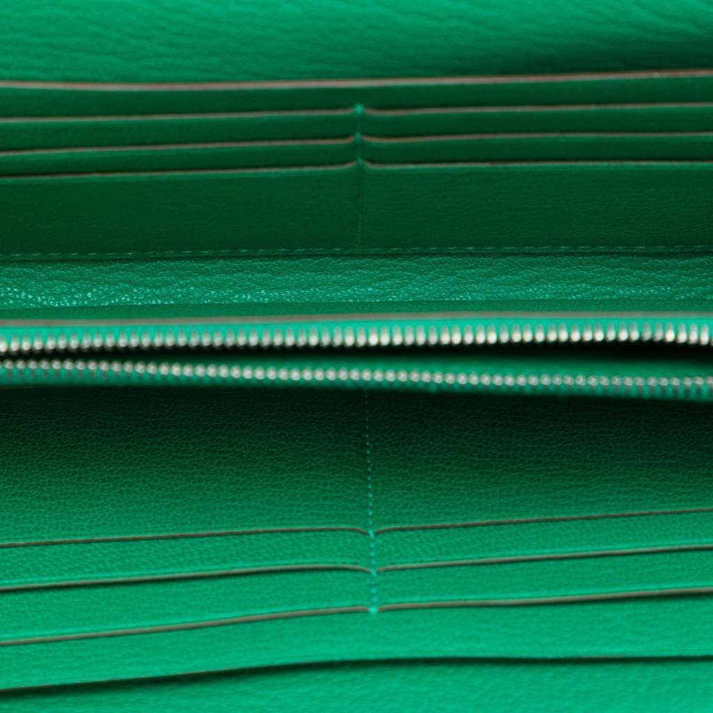 Hermès Chevre Mysore Kelly Longue Wallet Green Leather Good condition - Model View