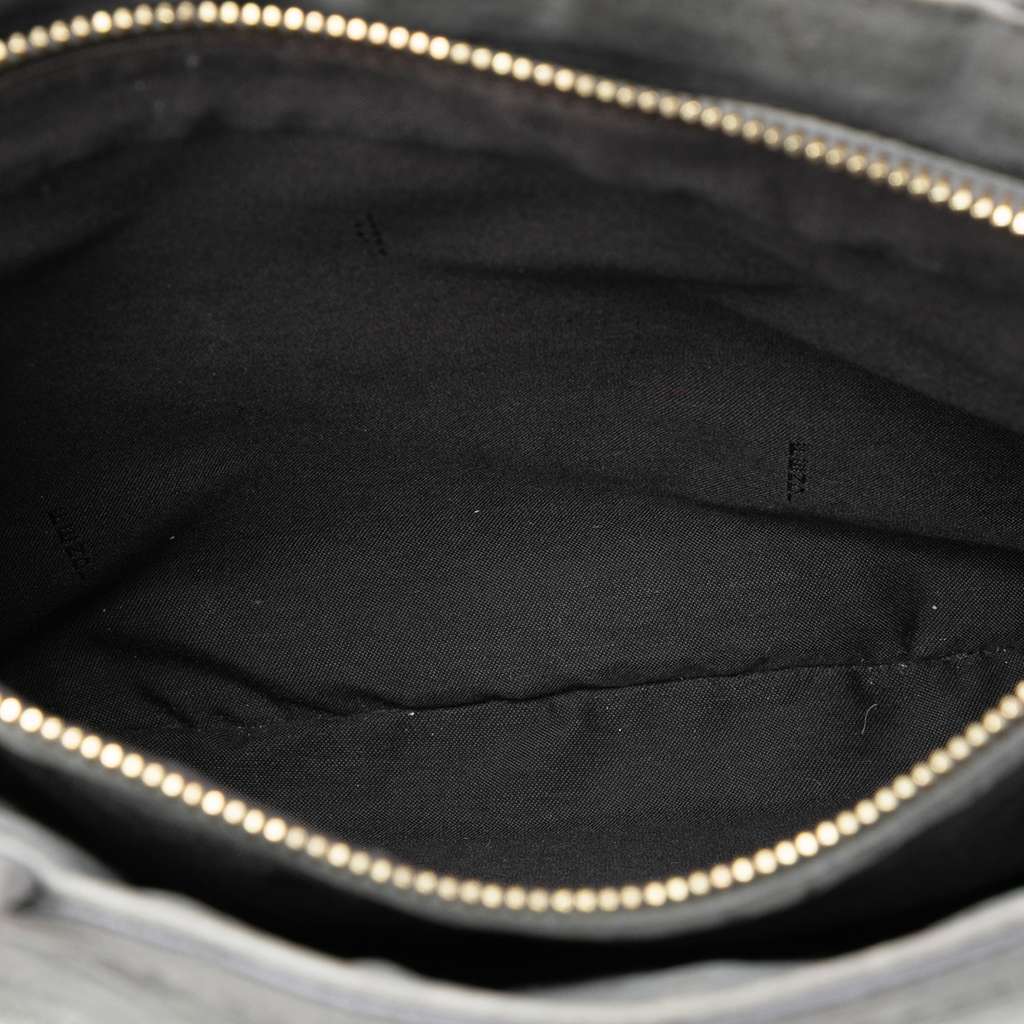 Fendi Nubuck FF Chains Tote Grey Leather Very good - Model View