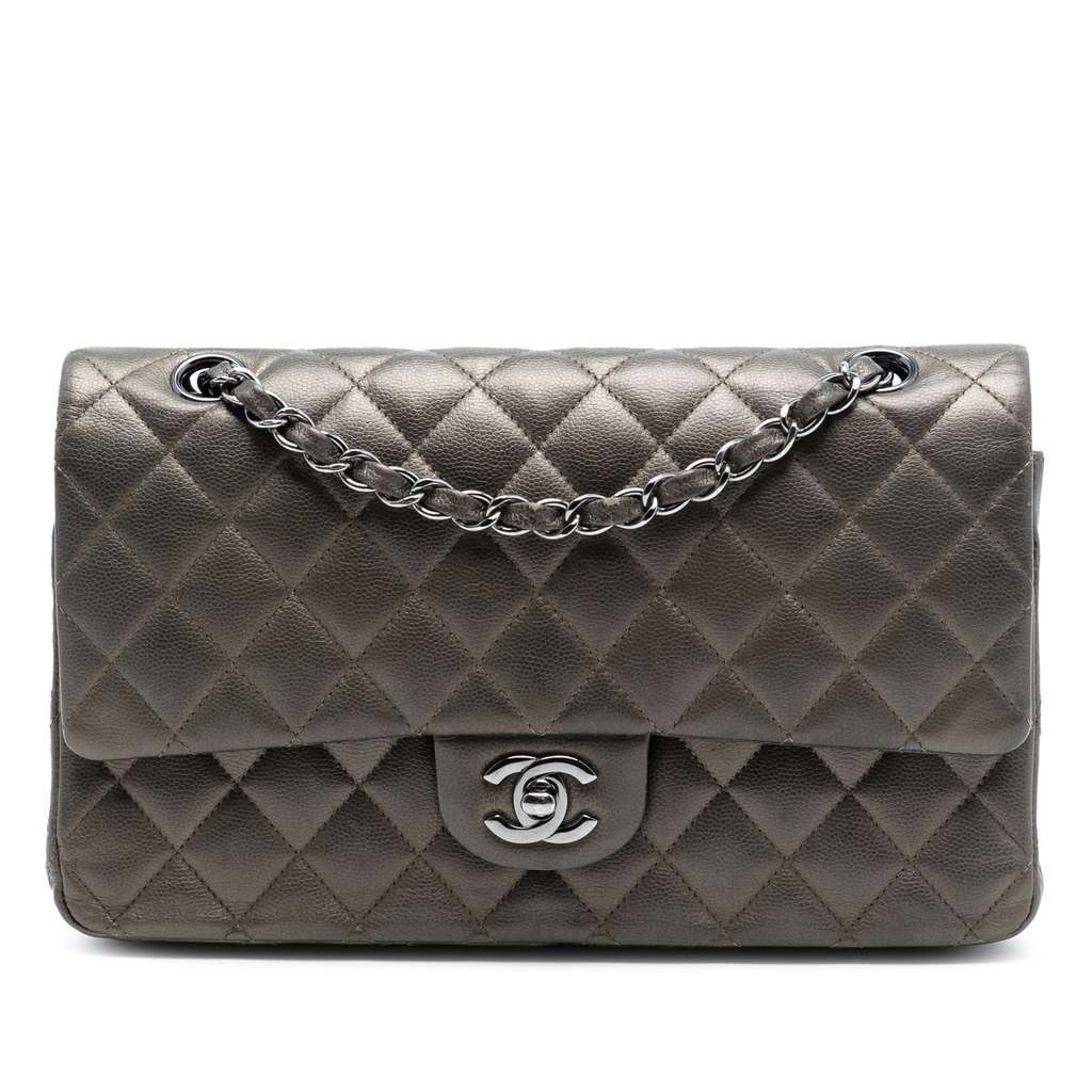 Chanel Medium Classic Metallic Caviar Double Flap Grey Leather Very good condition - Front View
