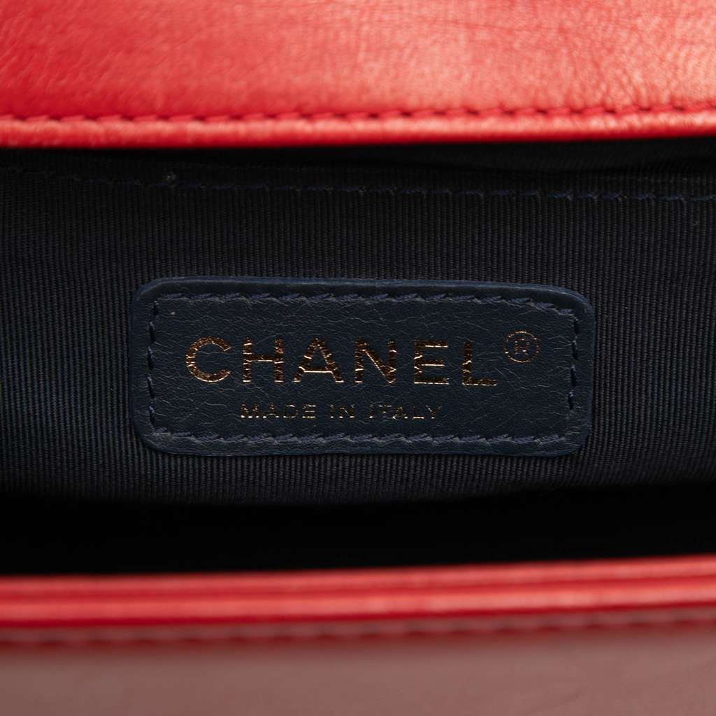 Chanel Old Medium Quilted Tweed and Velvet Boy Flap Red Velvet Very good - Box View