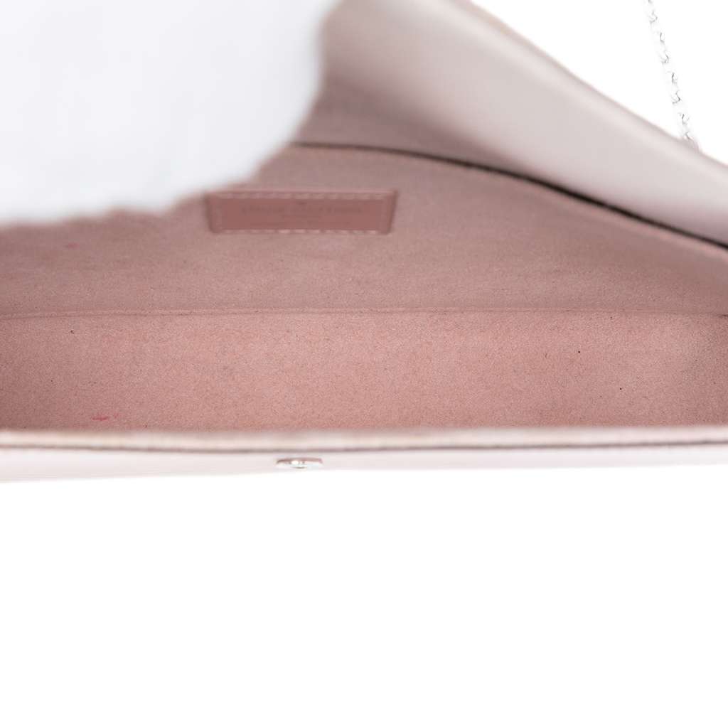 Louis Vuitton Epi Pochette Felicie Pink Leather Very good - Model View