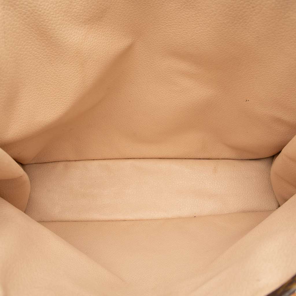 Louis Vuitton Monogram Sac Plat Brown Good - Model View