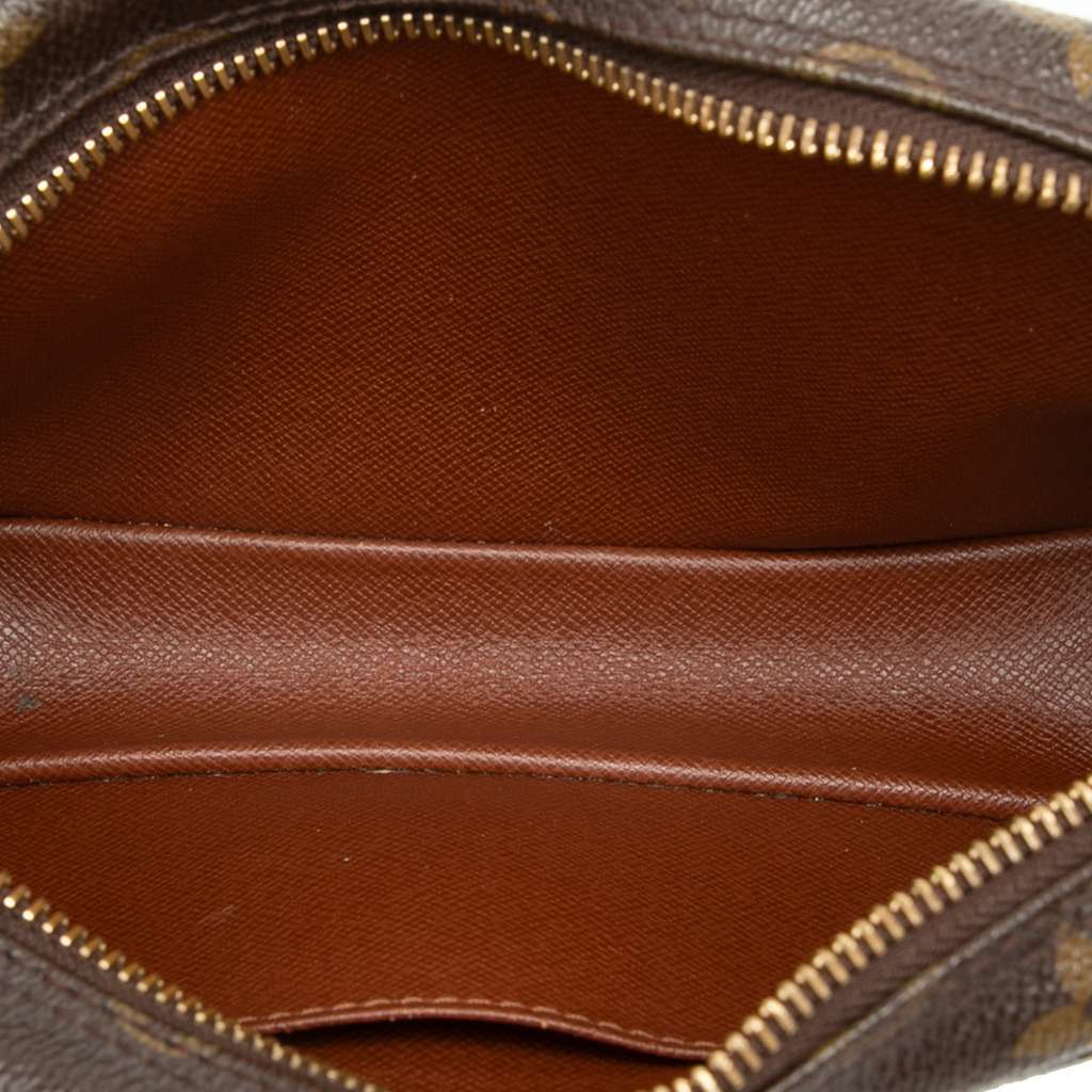 Louis Vuitton Monogram Pochette Cite Brown Very good condition - Model View