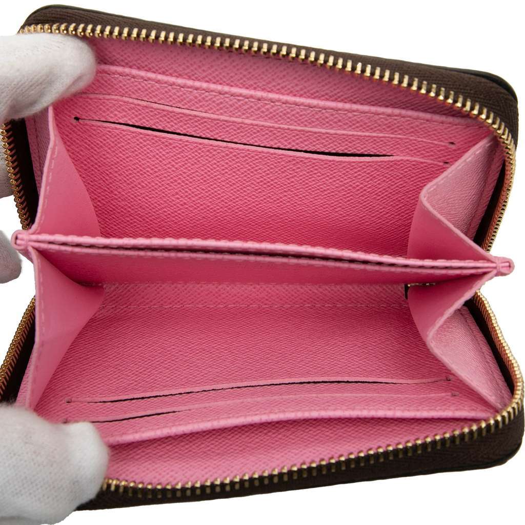 Louis Vuitton Damier Ebene Vivienne Coin Pouch Brown Very good - Model View