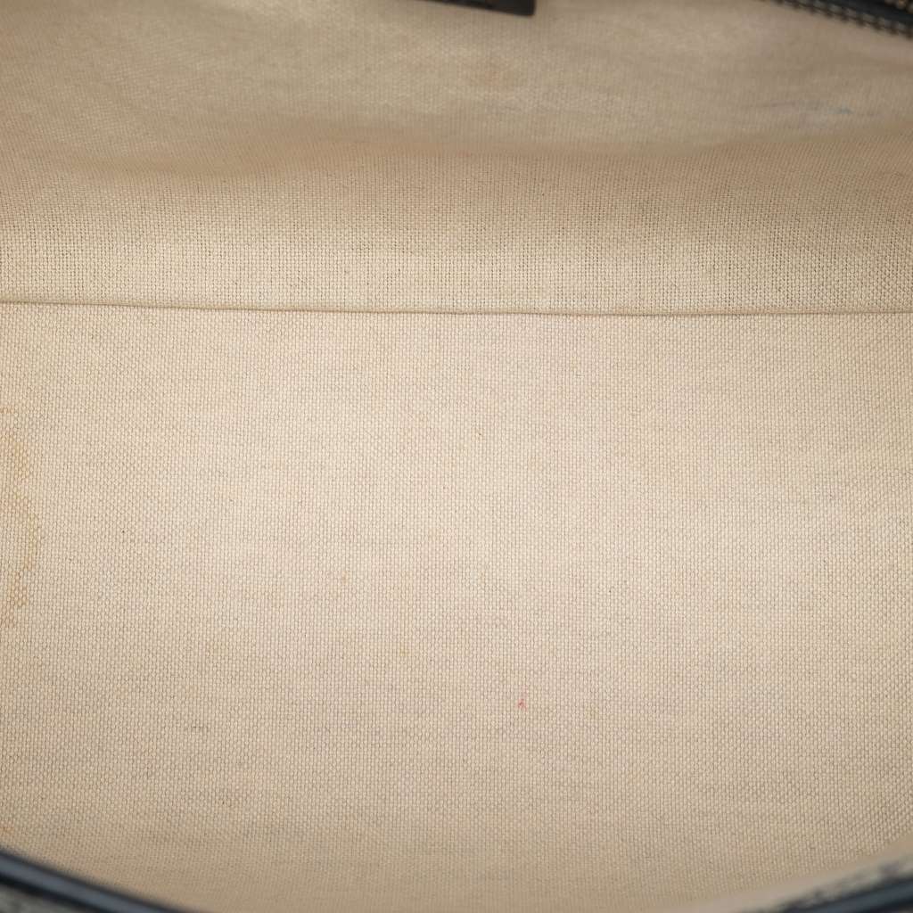 Gucci GG Supreme Tote Brown Canvas Good - Model View