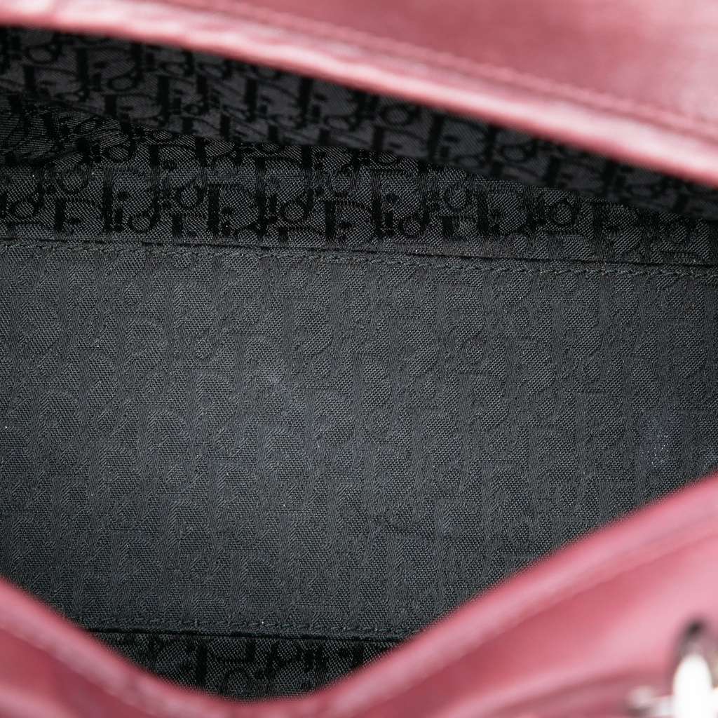 Dior Large Lambskin Cannage Bow Lady Dior Red Leather Very good - Model View