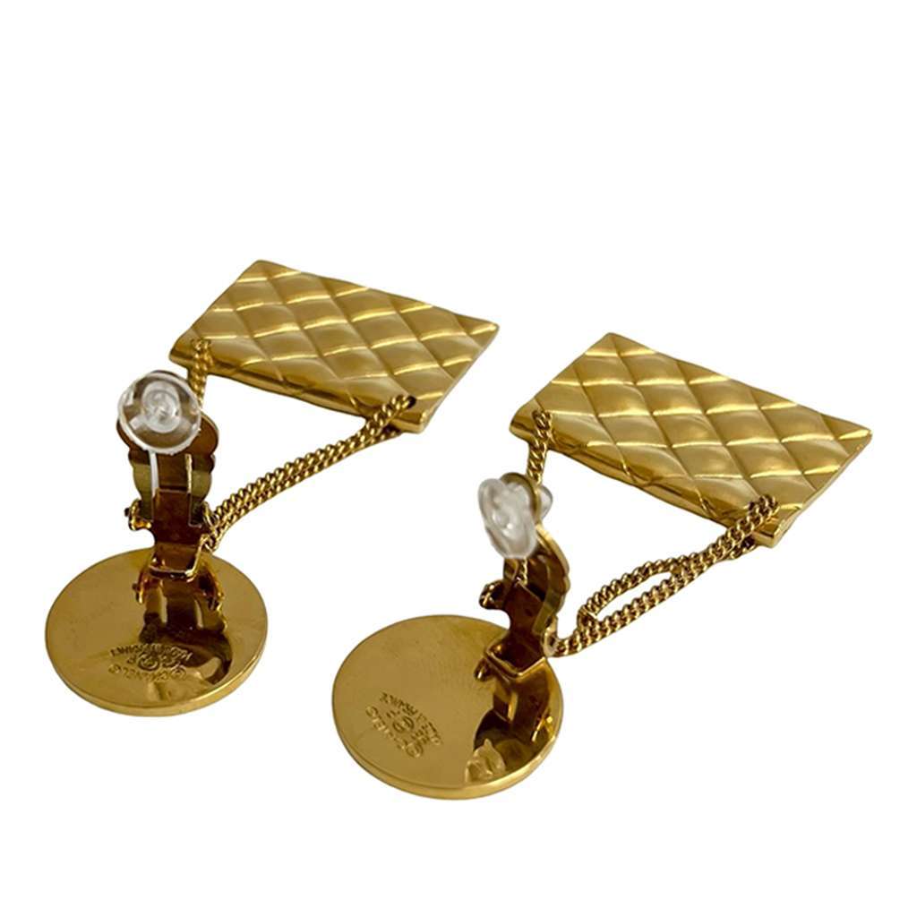 Chanel CC Gold Plated Classic Quilted Flap Medallion Clip On Earrings Gold Metal Very good condition - Inside View