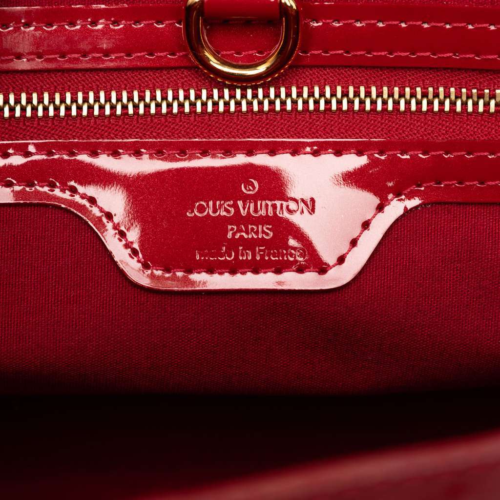 Louis Vuitton Monogram Vernis Wilshire PM Red Leather Good - Box View