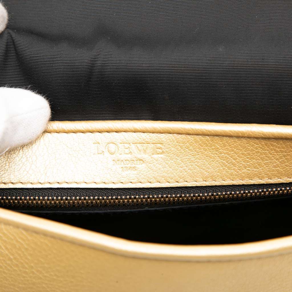 Loewe Leather Heritage Crossbody Gold Leather Very good - Box View