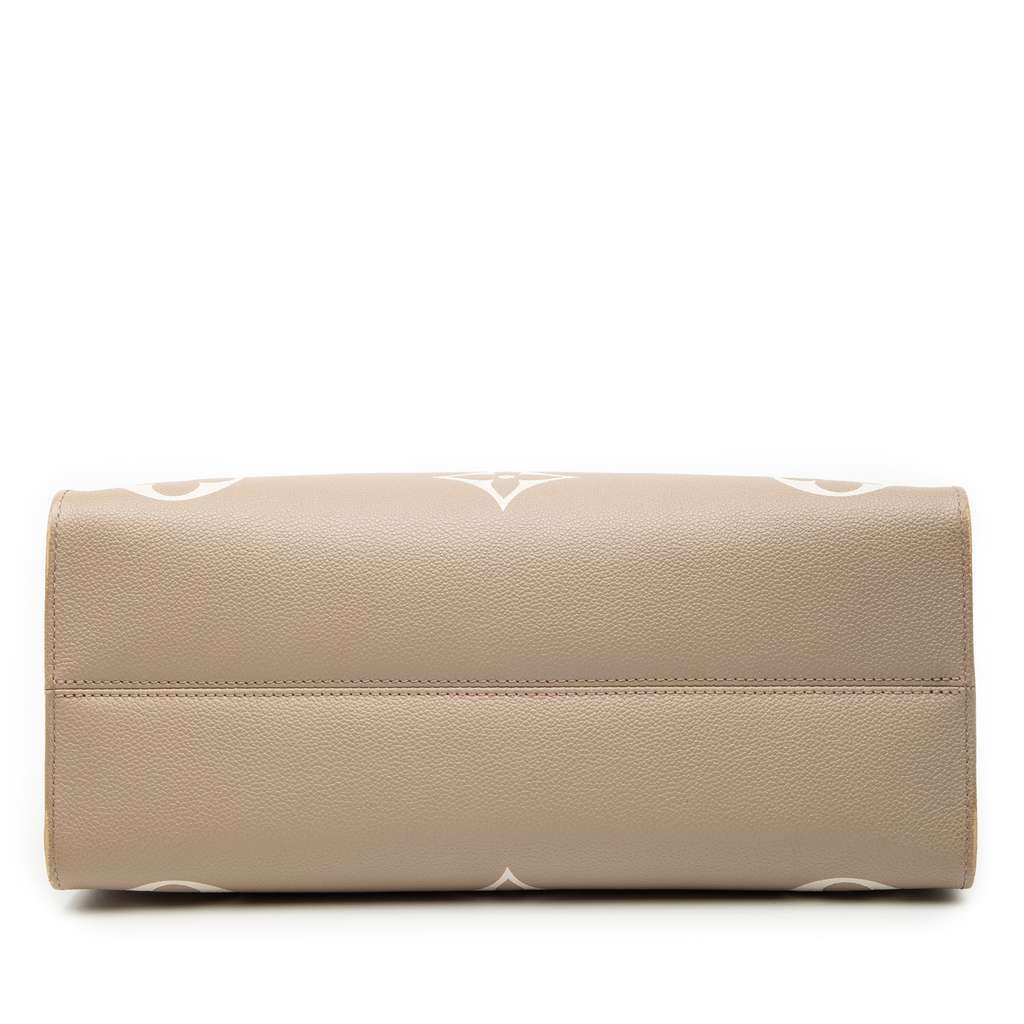 Louis Vuitton Bicolor Monogram Empreinte Giant Onthego MM Brown Leather Very good - Inside View