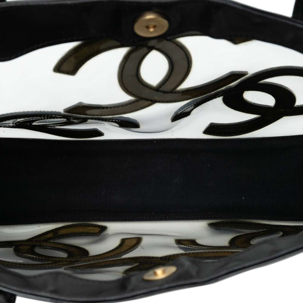 Chanel Triple CC Vinyl and Patent Tote Black Good - Model View