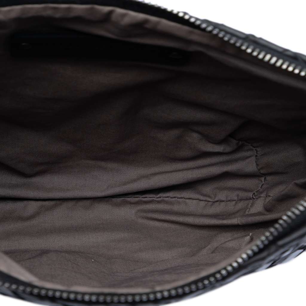 Bottega Veneta Nappa and Patent Intrecciato Crossbody Black Leather Good - Model View
